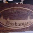 woodsign_brokantens